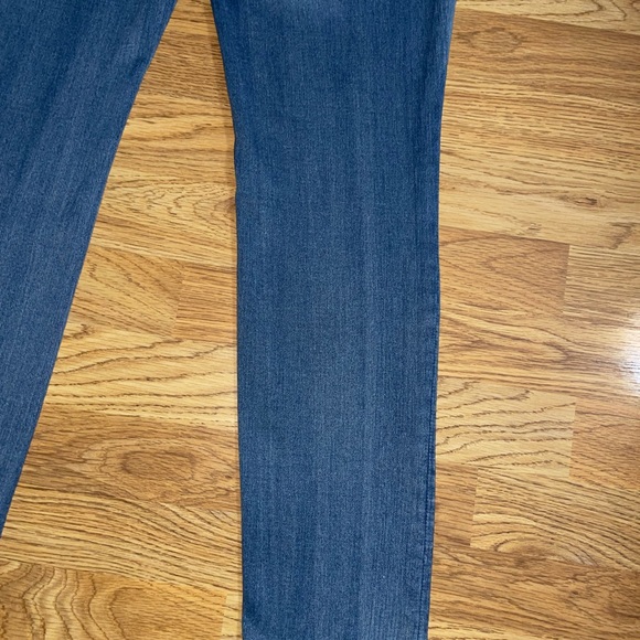 Cato Premium Denim Skinny Jeans Women’s 12 Distressed Medium Wash - Picture 13 of 14